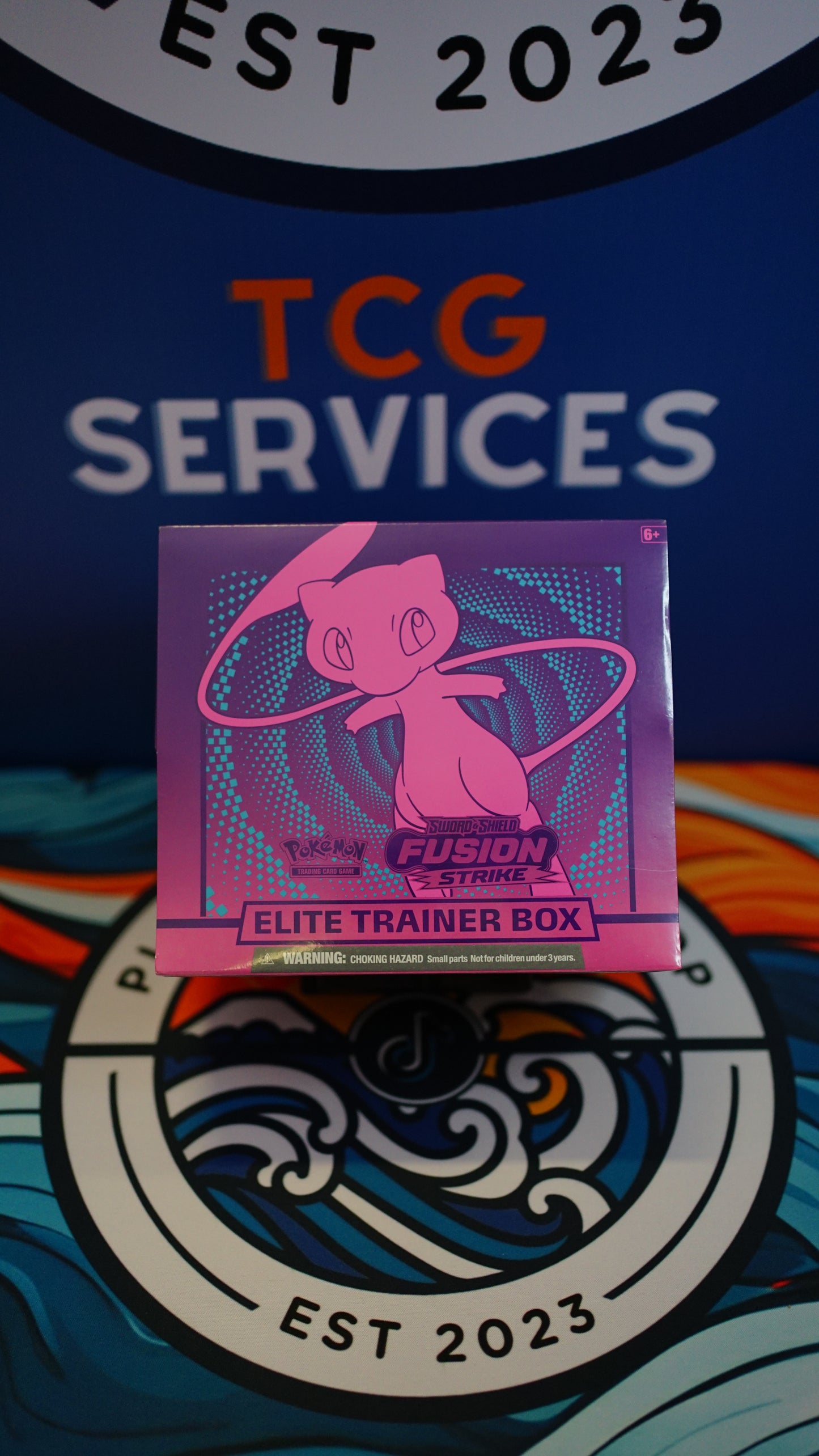 Fusion Strike ETB